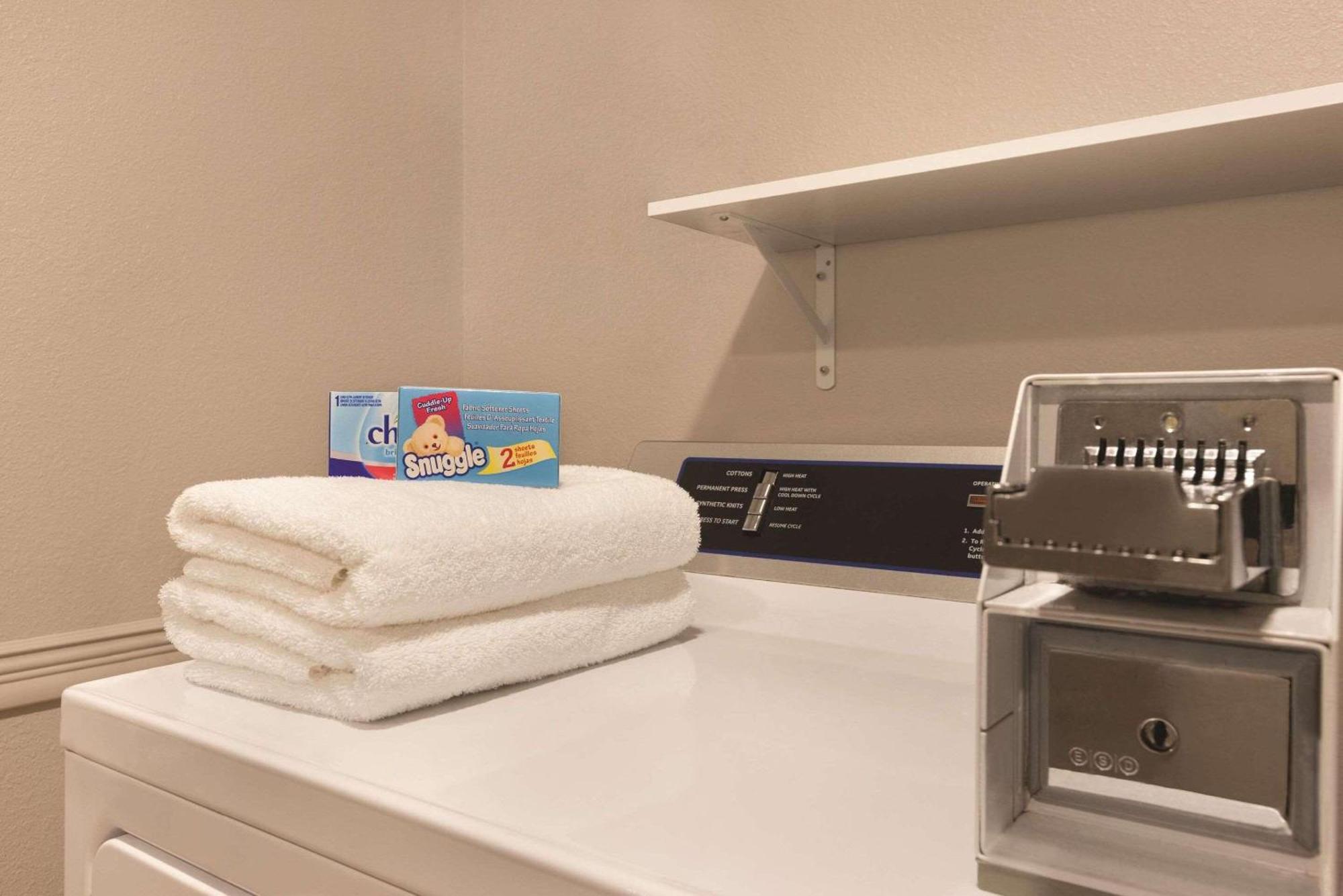 Country Inn & Suites By Radisson, Green Bay North ภายนอก รูปภาพ